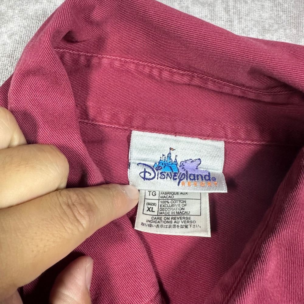 VTG 90s Disneyland Resort Mens XL Mickey Mouse Maroon Cotton Twill Button Shirt - Picture 4 of 6